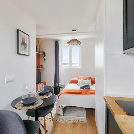 Cosy Proche Paris Et Du Bois De Vincennes アパート *